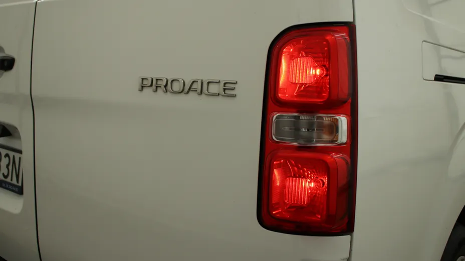 TOYOTA Proace Proace 2.0 D-4D Long 3,0t Active Aut. (bryg.)