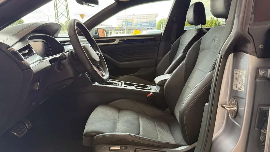 VOLKSWAGEN Arteon Arteon 2.0 TSI R-Line DSG