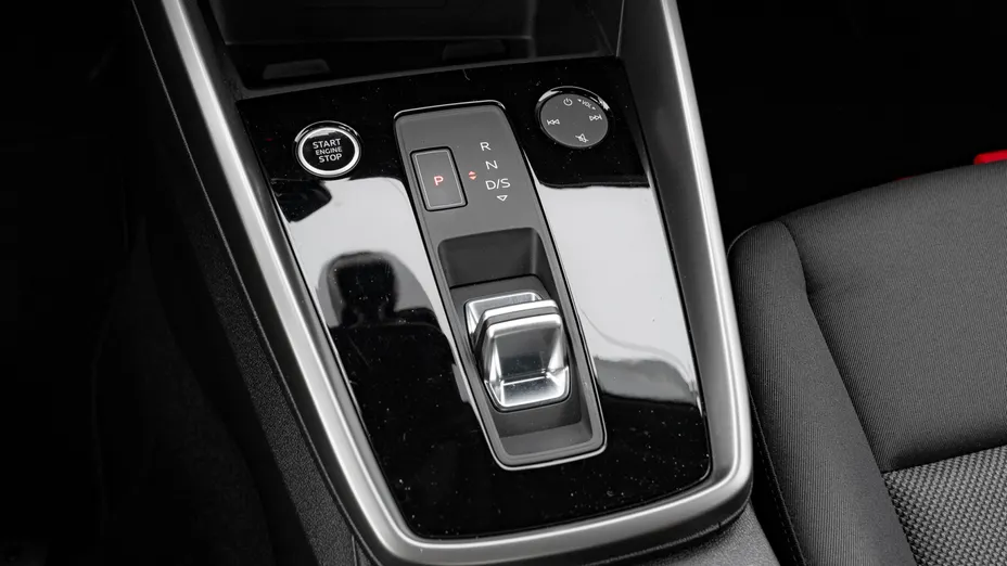 AUDI A3 A3 35 TFSI mHEV Advanced S tronic