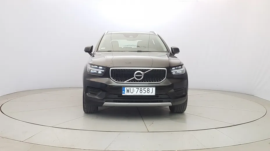VOLVO XC40 XC40 T3 Momentum aut
