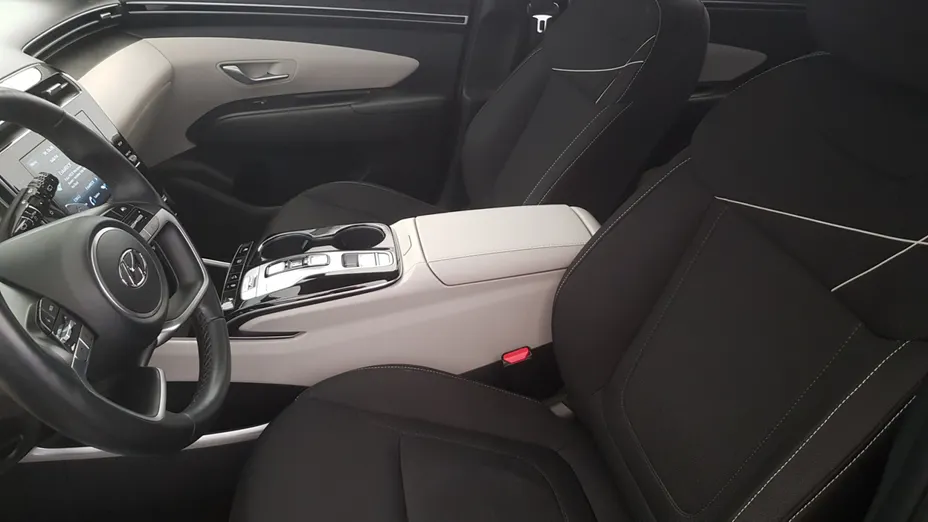 HYUNDAI Tucson Tucson 1.6 T-GDi HEV Modern 2WD