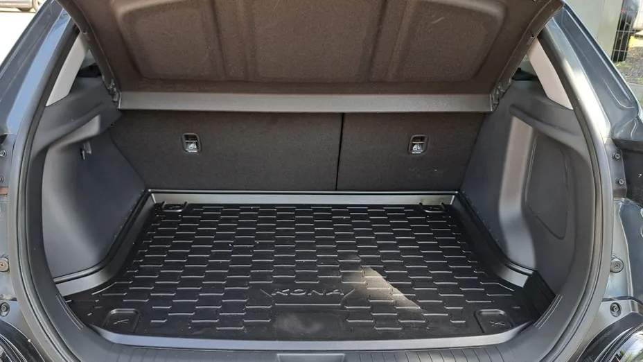 HYUNDAI Kona Kona Electric 64kWh Smart