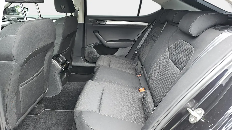 SKODA Superb Superb 1.5 TSI Ambition DSG