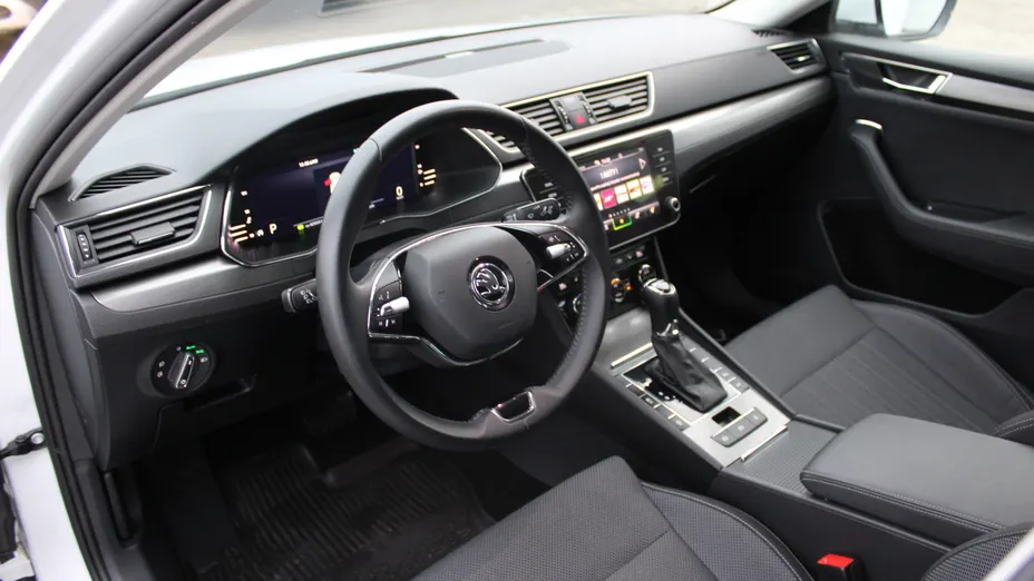 SKODA Superb Superb 2.0 TSI Style DSG