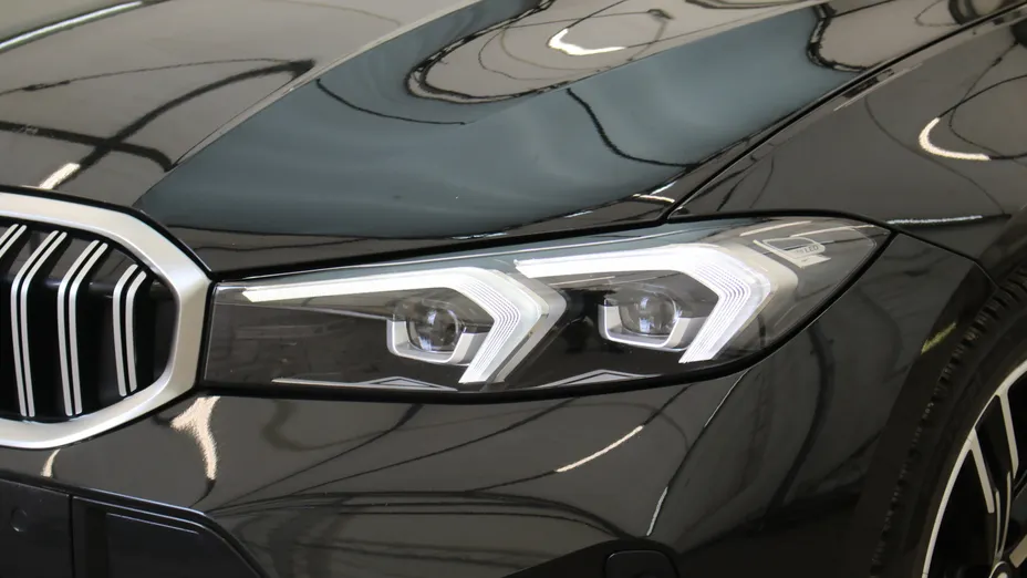 BMW Seria 3 318i M Sport aut