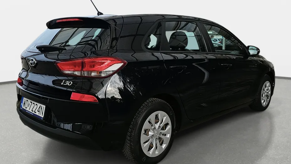 HYUNDAI i30 i30 1.4 Classic +