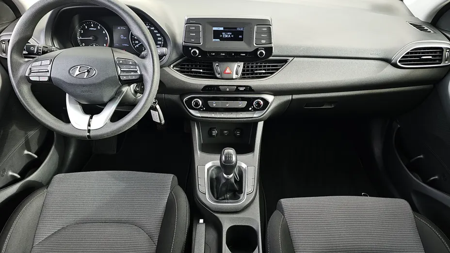 HYUNDAI i30 i30 1.4 Classic +