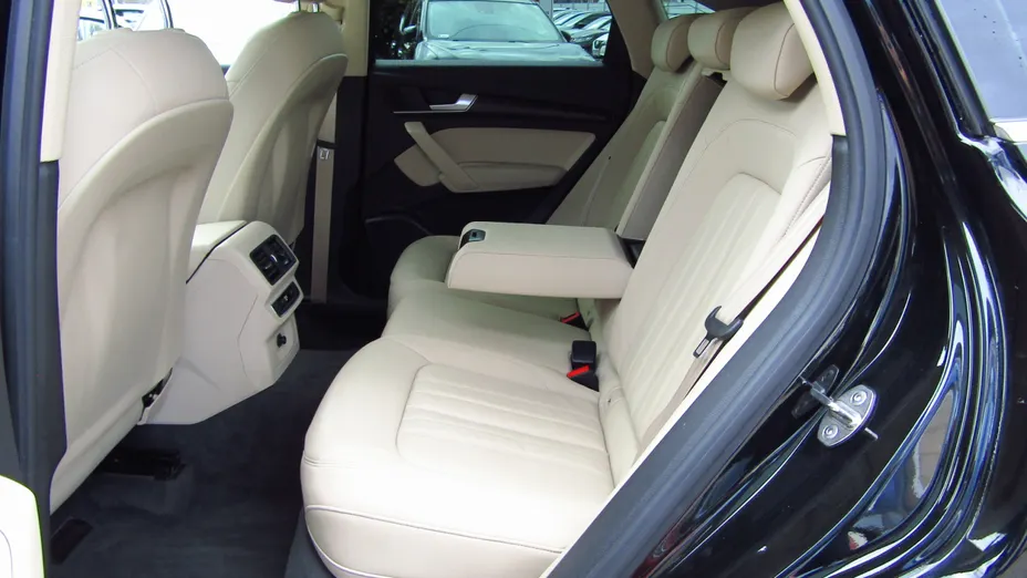 AUDI Q5 Q5 40 TDI mHEV Quattro Advanced S tronic