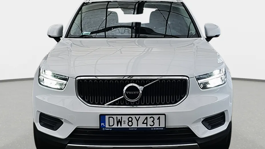 VOLVO XC40 XC40 T3 Momentum