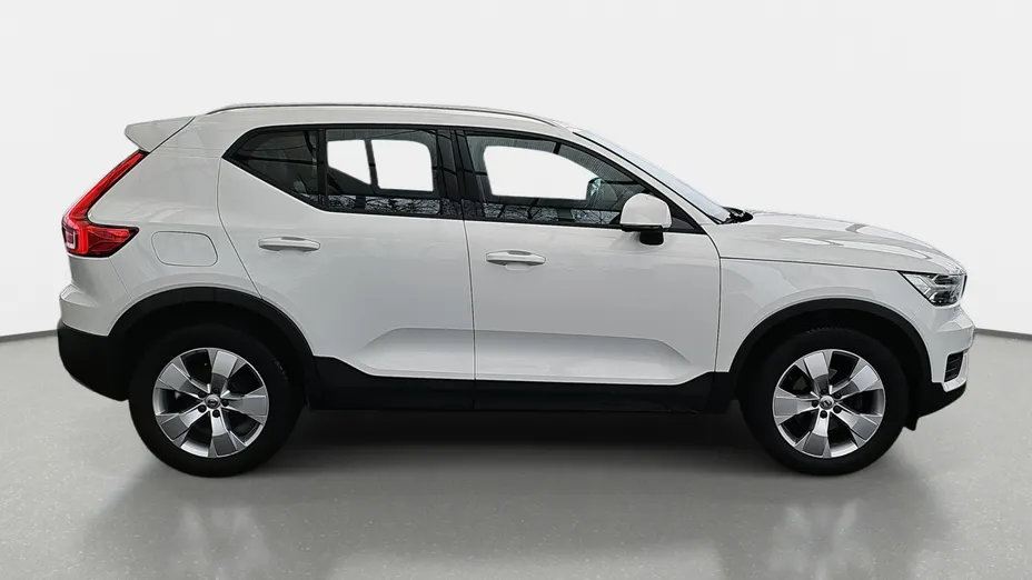 VOLVO XC40 XC40 T3 Momentum
