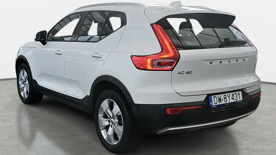 VOLVO XC40 XC40 T3 Momentum