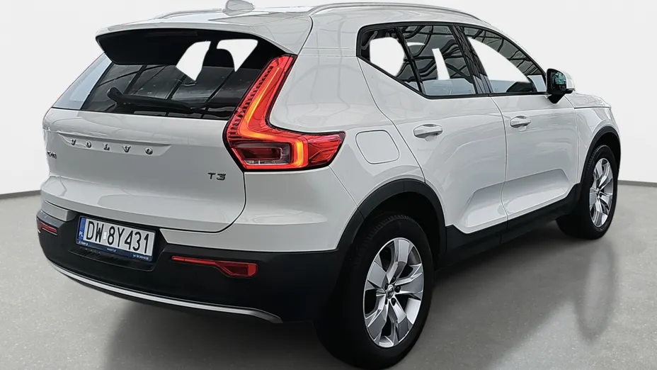 VOLVO XC40 XC40 T3 Momentum