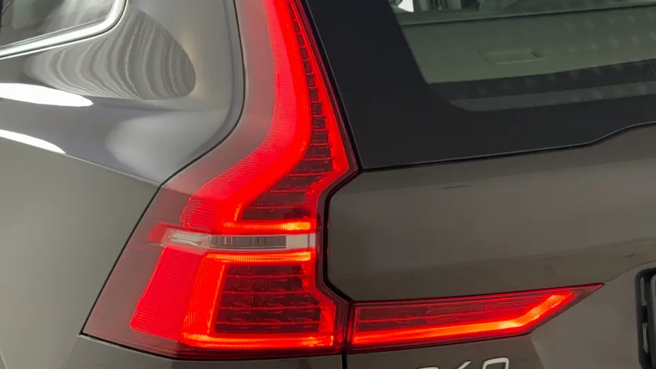 VOLVO XC60 XC60 B5 D AWD Momentum Pro aut