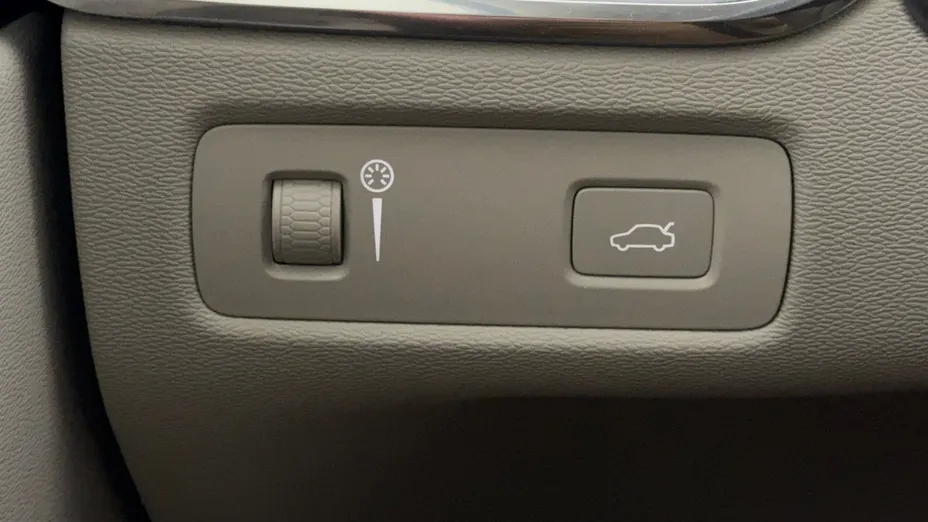 VOLVO XC60 XC60 B5 D AWD Momentum Pro aut