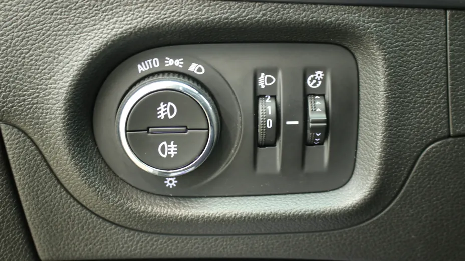OPEL Astra Astra V 1.6 CDTI Elite aut