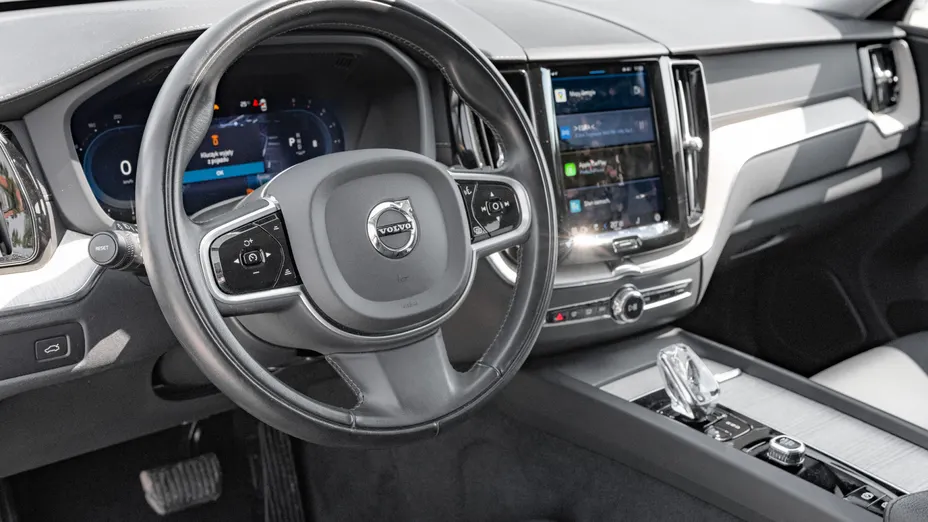 VOLVO XC60 XC60 B5 B AWD Inscription aut