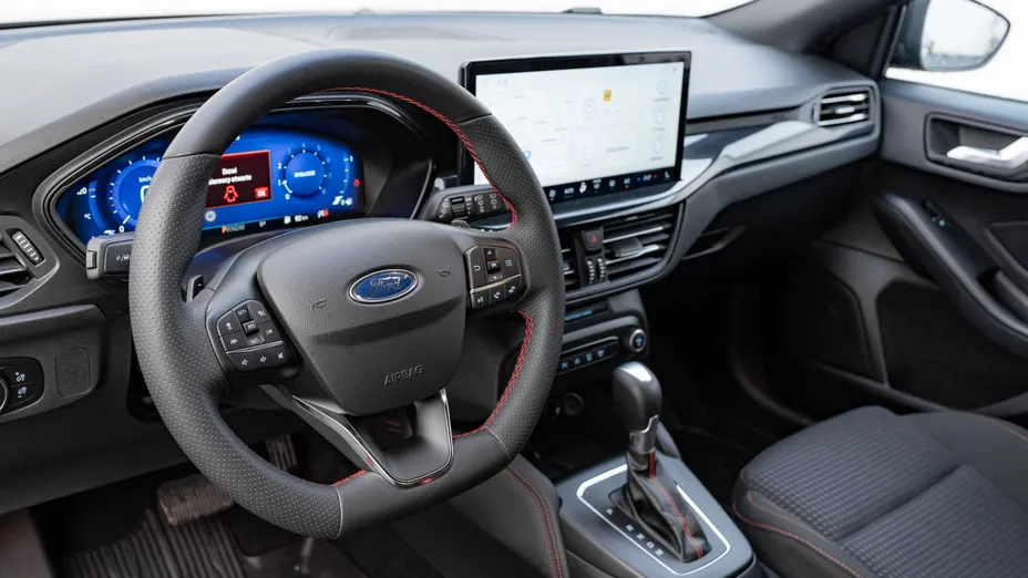 FORD Focus Focus 1.0 EcoBoost mHEV ST-Line X aut