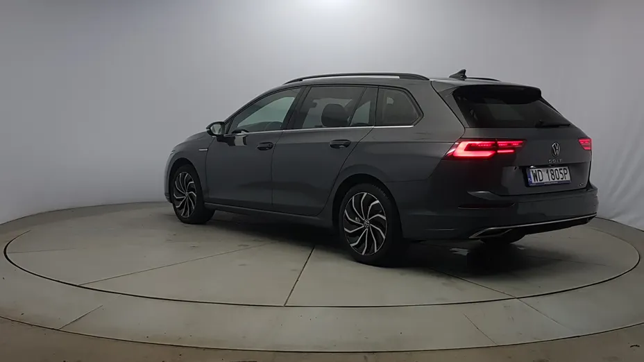 VOLKSWAGEN Golf Golf VIII 1.5 eTSI EVO Style DSG