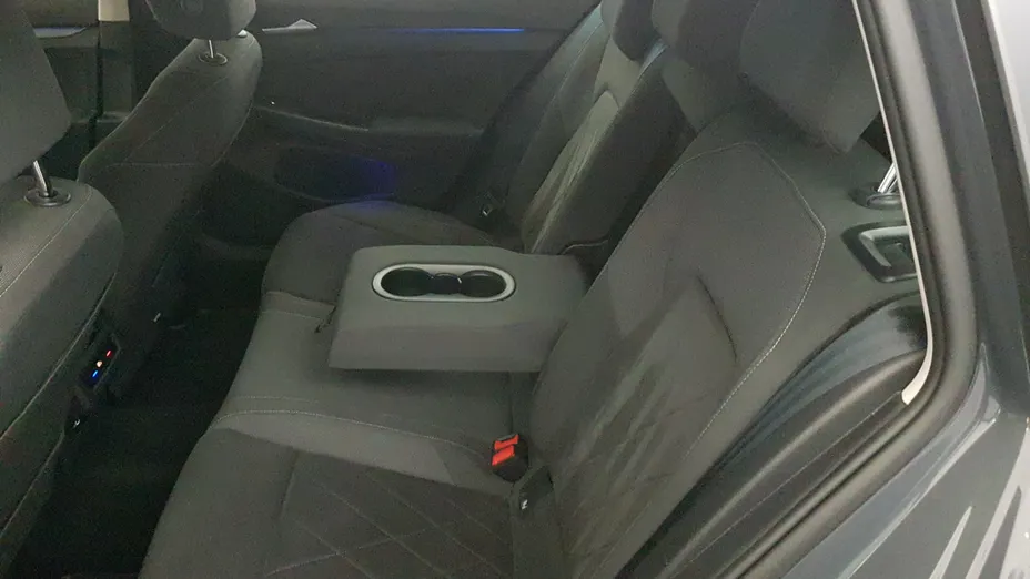 VOLKSWAGEN Golf Golf VIII 2.0 TDI Style DSG