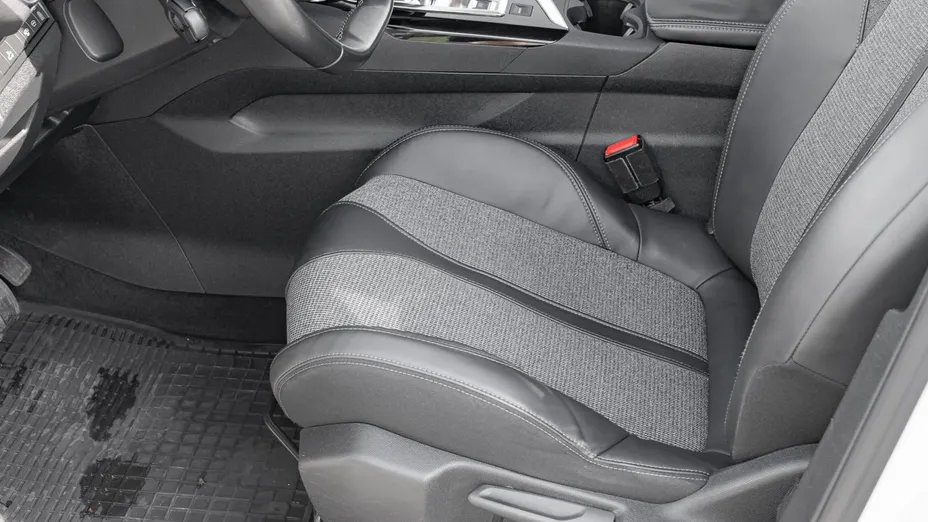PEUGEOT 3008 3008 1.6 THP Allure S&S EAT6