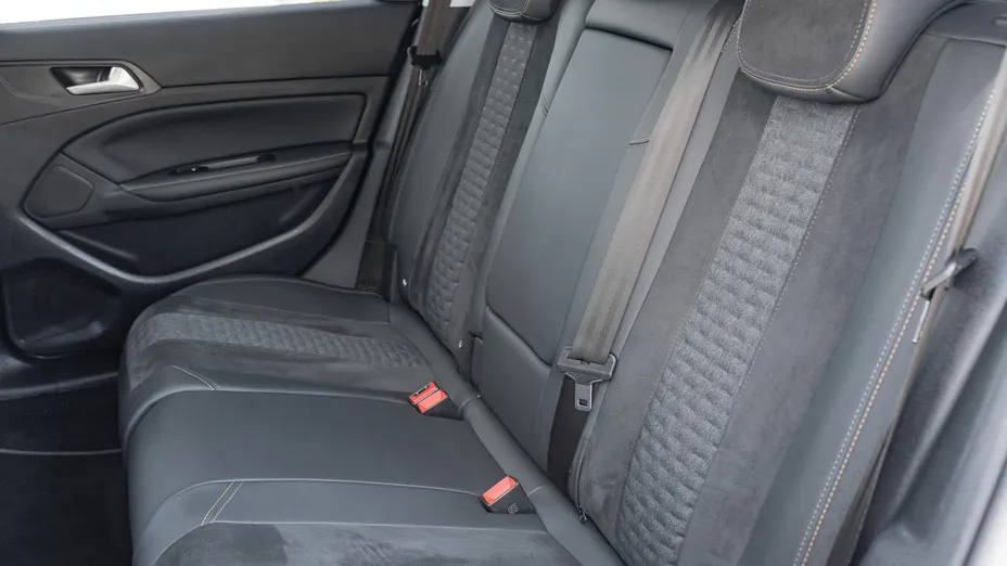 PEUGEOT 308 308 SW 1.5 BlueHDi Road Trip S&S EAT8