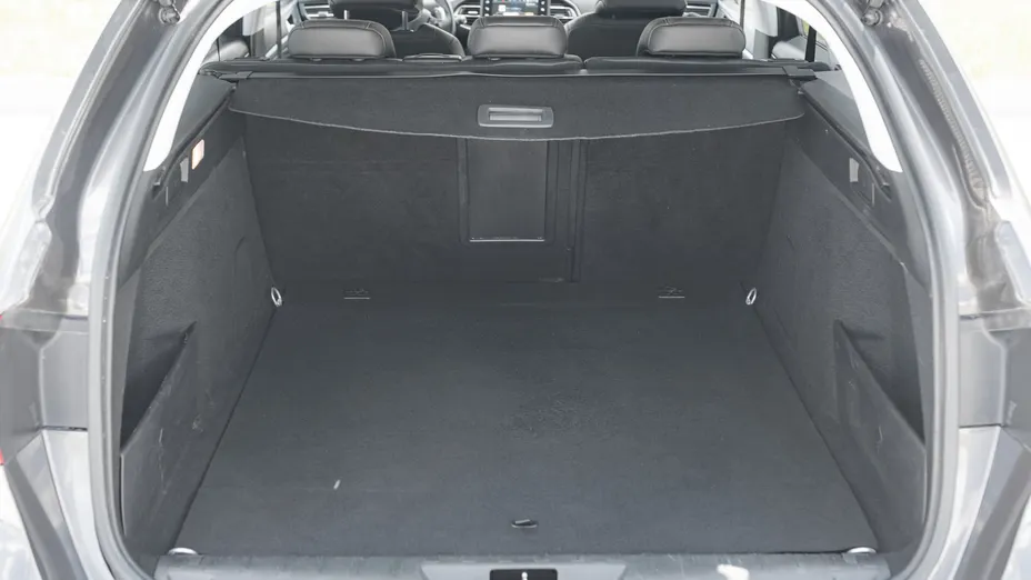 PEUGEOT 308 308 SW 1.5 BlueHDi Road Trip S&S EAT8