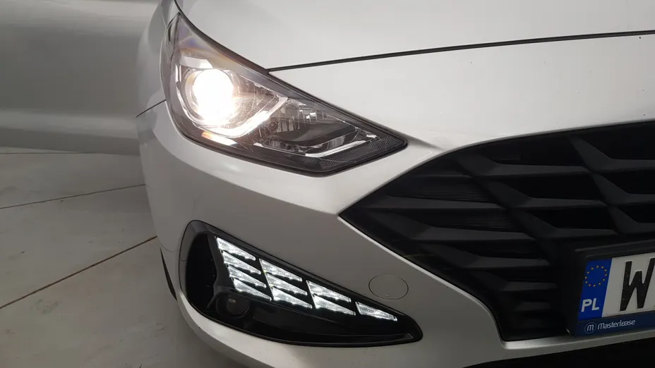 HYUNDAI i30 i30 1.5 DPI Classic +