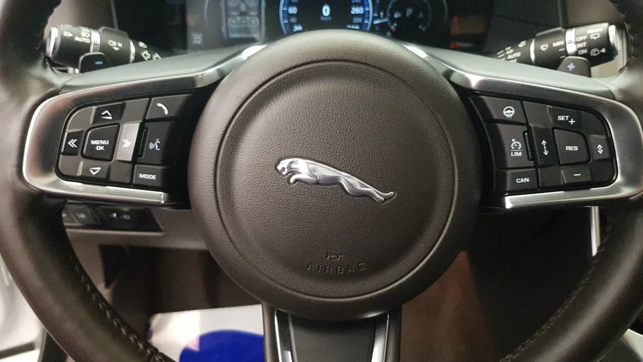 JAGUAR XF XF 2.0 i4D AWD Portfolio aut