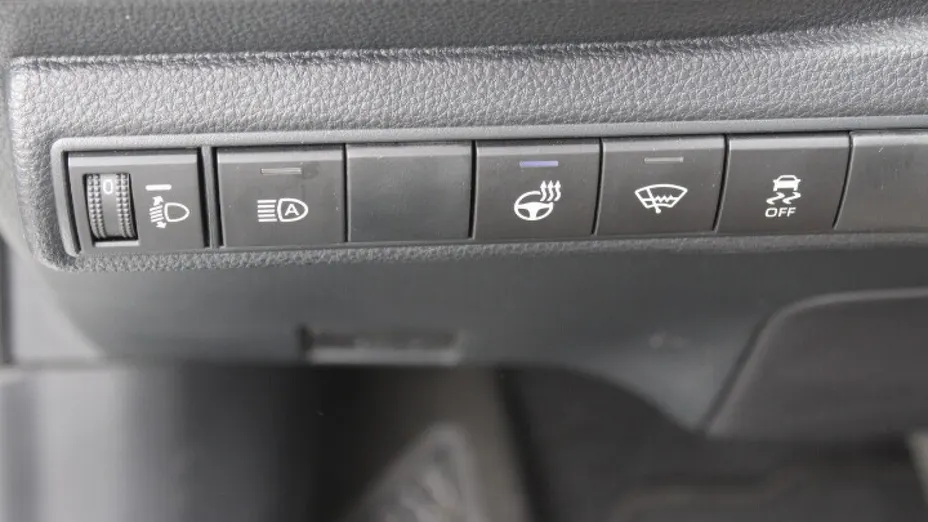SUZUKI Swace Swace 1.8 Hybrid Premium Plus CVT
