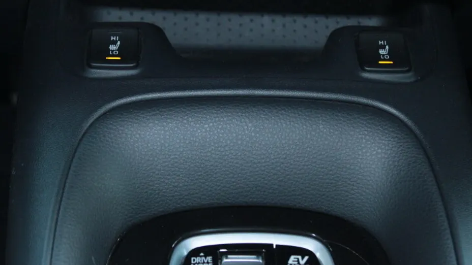 SUZUKI Swace Swace 1.8 Hybrid Premium Plus CVT