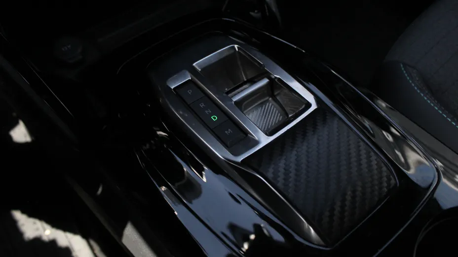 PEUGEOT 2008 2008 1.2 PureTech Allure Pack S&S EAT8