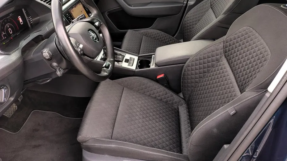 SKODA Superb Superb 2.0 TDI SCR Ambition DSG