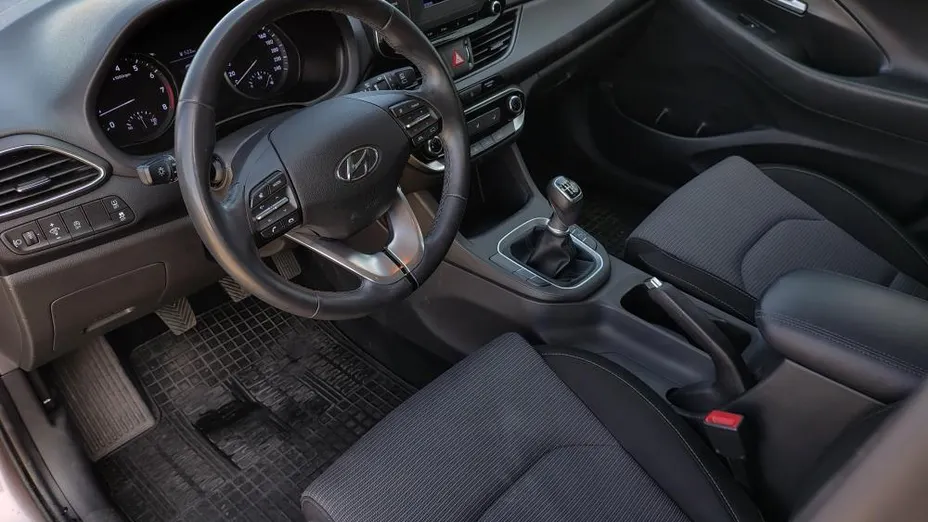 HYUNDAI i30 i30 1.5 DPI Modern