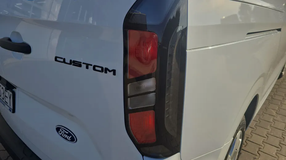 FORD Transit Custom Transit Custom 2.0 EcoBlue 320 L2H1 AWD Trend Aut.