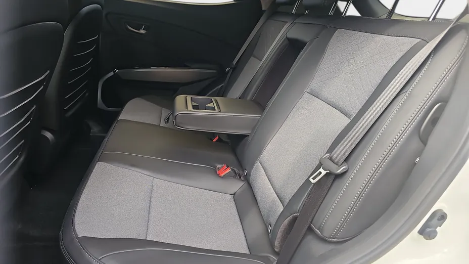 KGM / SSANGYONG Tivoli Tivoli 1.5 T-GDI Adventure aut Nowy