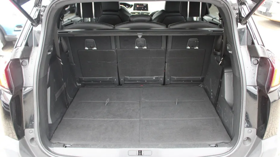 PEUGEOT 5008 5008 1.6 PureTech GT Line S&S EAT8