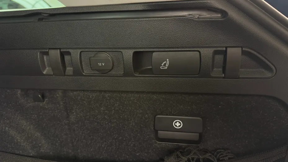 SKODA Superb Superb 2.0 TDI SCR Style DSG