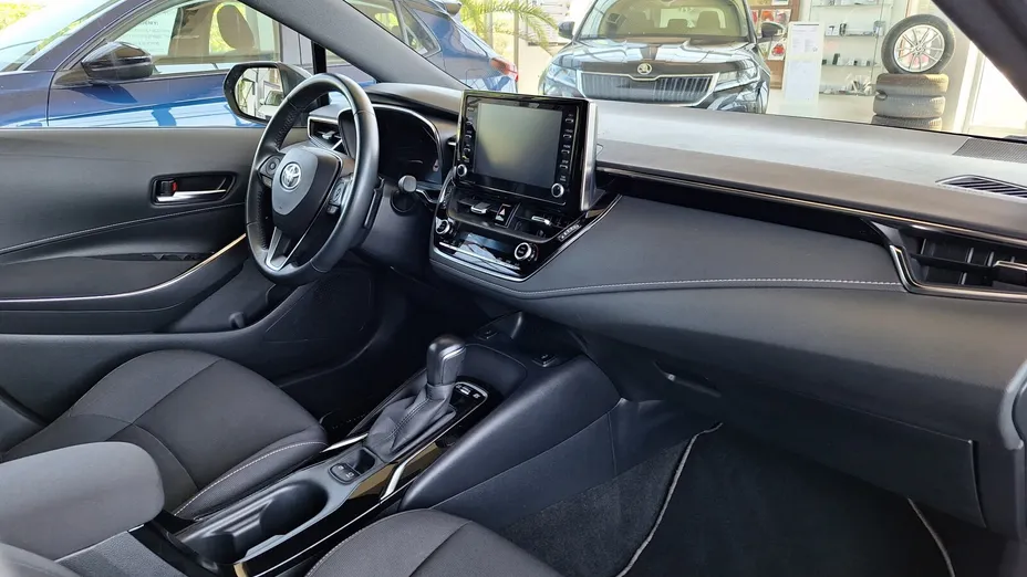 TOYOTA Corolla Corolla 2.0 Hybrid Comfort