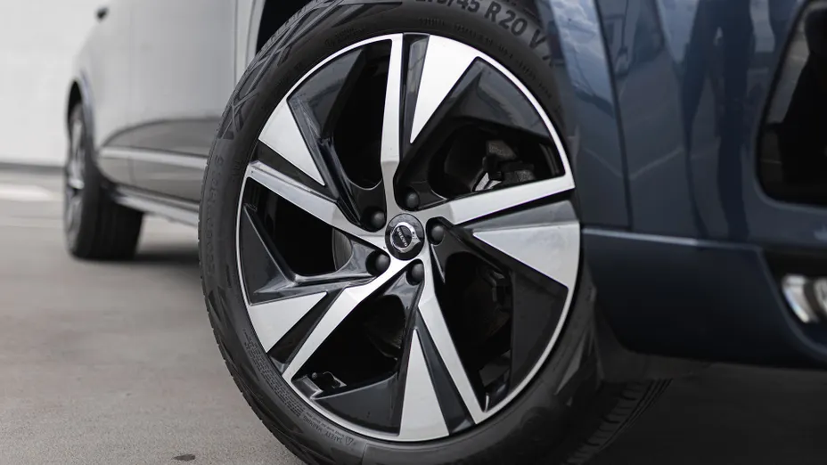VOLVO XC90 XC90 B5 D AWD R-Design aut