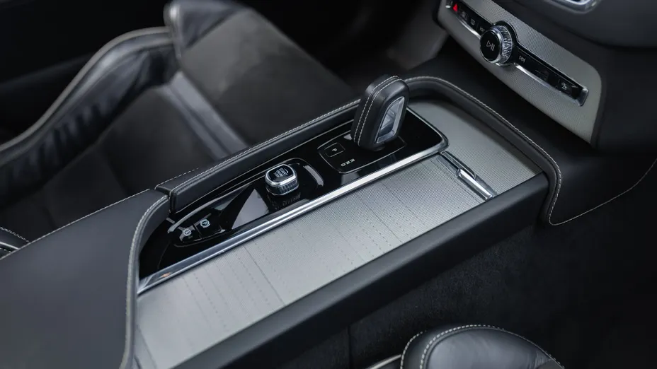 VOLVO XC90 XC90 B5 D AWD R-Design aut