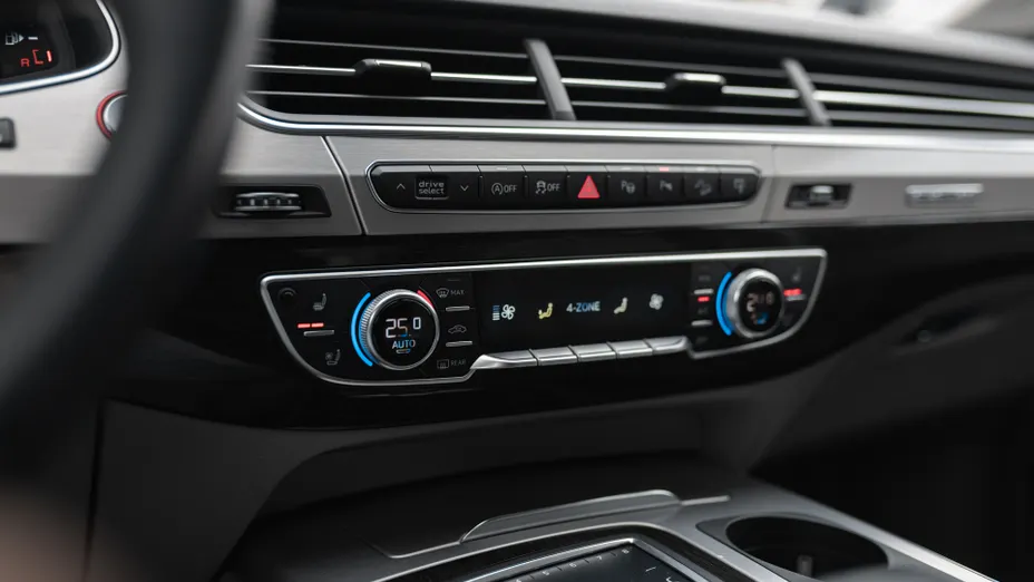 AUDI Q7 SQ7 4.0 TDI Quattro Tiptr.