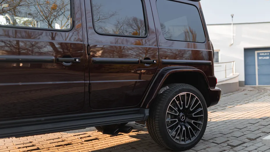 MERCEDES-BENZ Klasa G AMG G 63