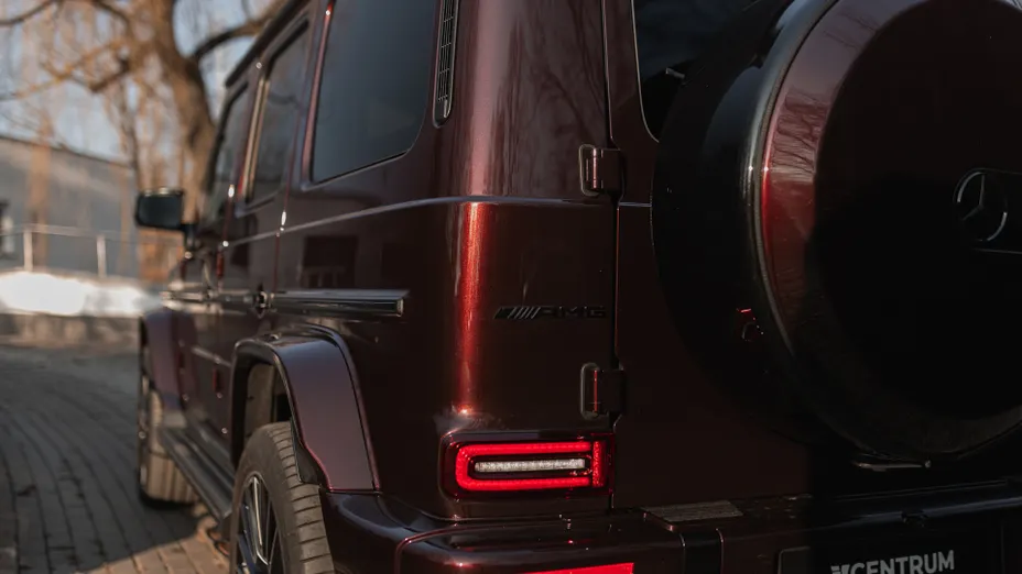 MERCEDES-BENZ Klasa G AMG G 63