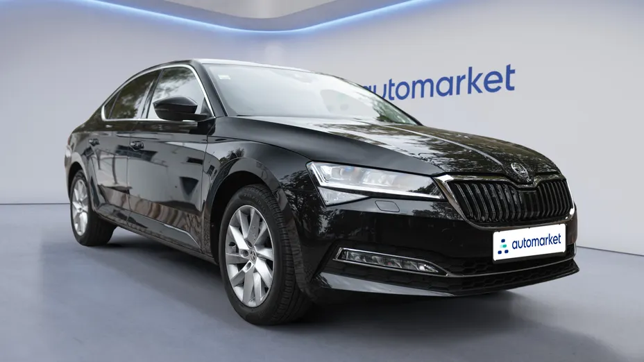 SKODA Superb Superb 2.0 TDI SCR Style DSG