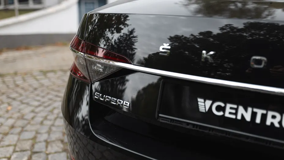 SKODA Superb Superb 2.0 TDI SCR Style DSG
