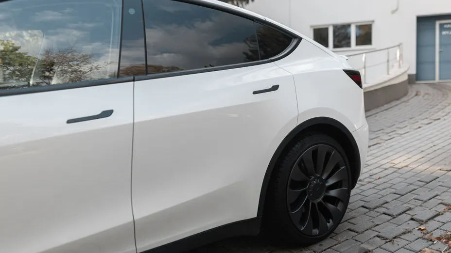 TESLA Model Y Y Performance AWD