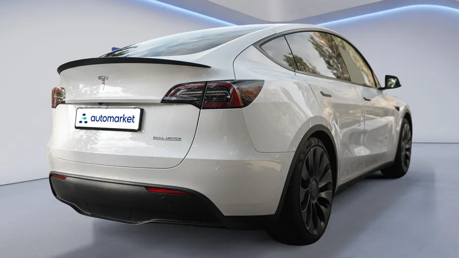 TESLA Model Y Y Performance AWD
