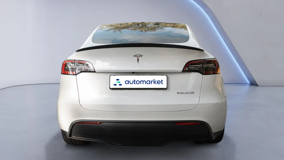 TESLA Model Y Y Performance AWD