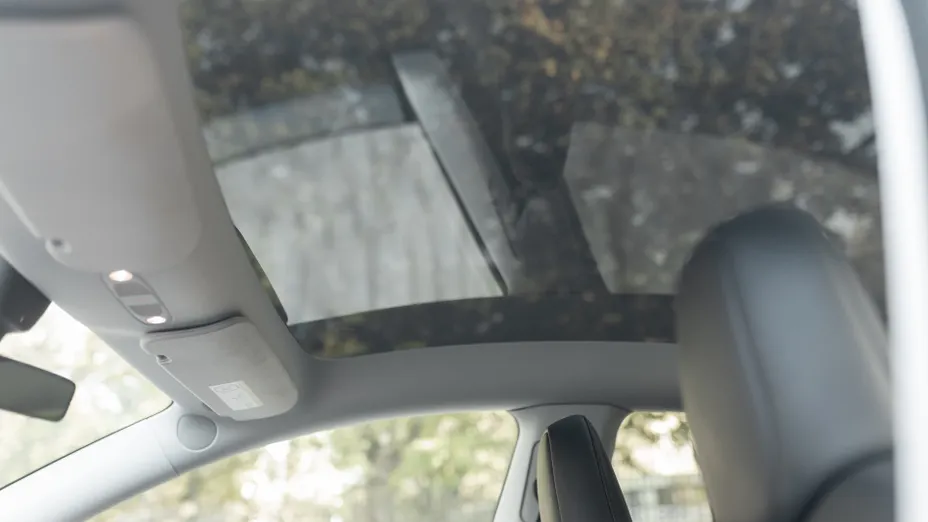 TESLA Model Y Y Performance AWD