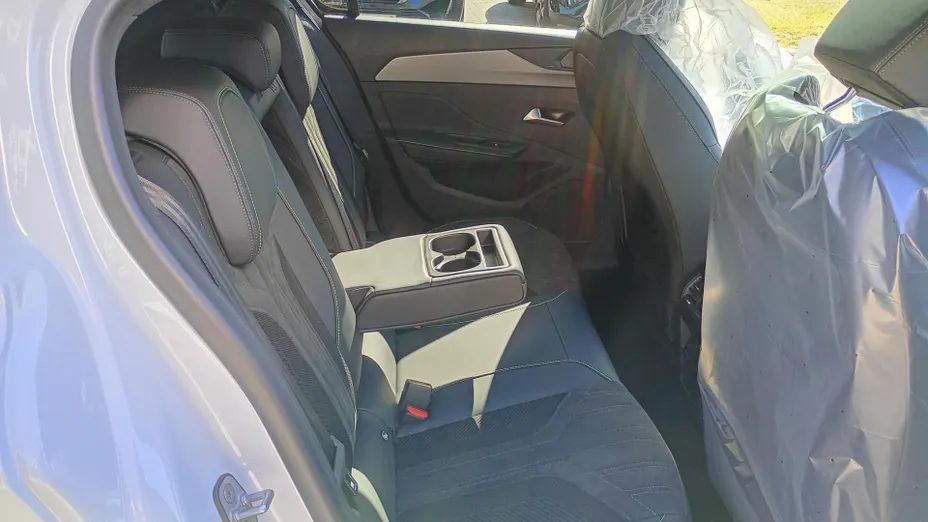 PEUGEOT 308 308 1.2 mHEV GT S&S e-DCS6 Nowy